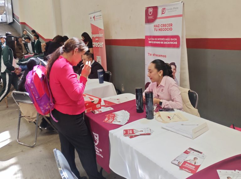 FONDO PLATA ZACATECAS PRESENTE EN LA CARAVANA DEL EMPODERAMIENTO DE LA MUJER EN GENARO CODINA, ZACATECAS.